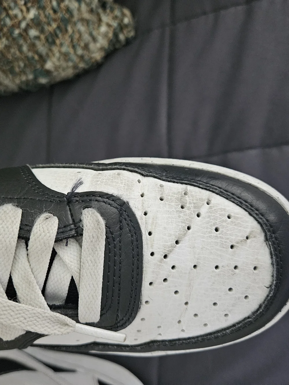 Nike Court Vision Low Sneakers Black & White - Men's Sz 8